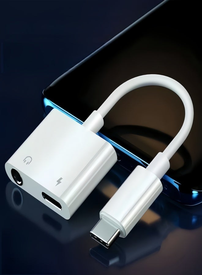 الصفحة الرئيسية محول USB-C إلى مقبس سماعة رأس 3.5 مم مع شحن سريع 100 واط إصدار رقمي - متوافق مع iPhone 15/16/17 Pro و Pro Max و Samsung Galaxy S24/S23/S22/S21 Ultra و iPad Pro وأجهزة أخرى - Image 1